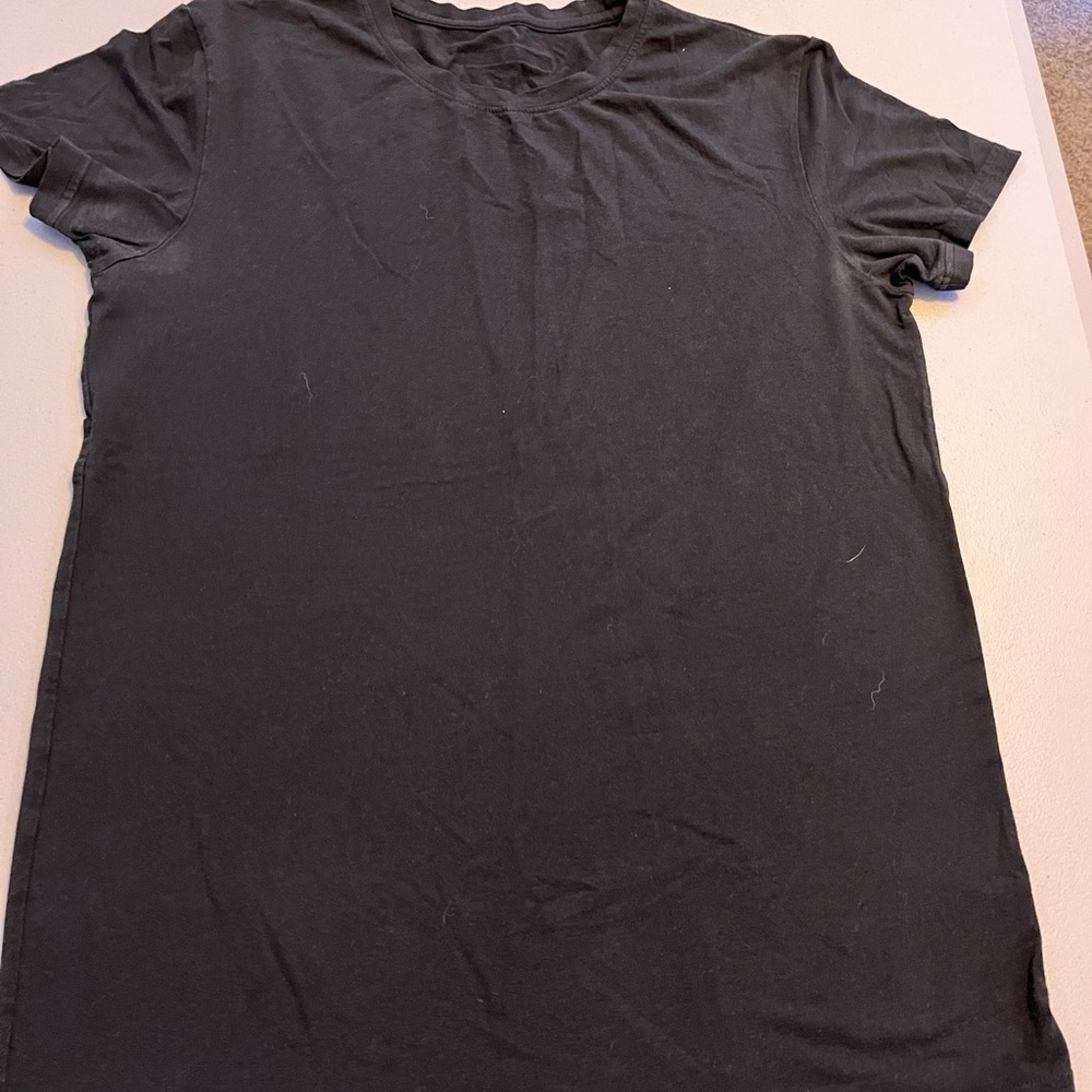 Alphalete T shirt